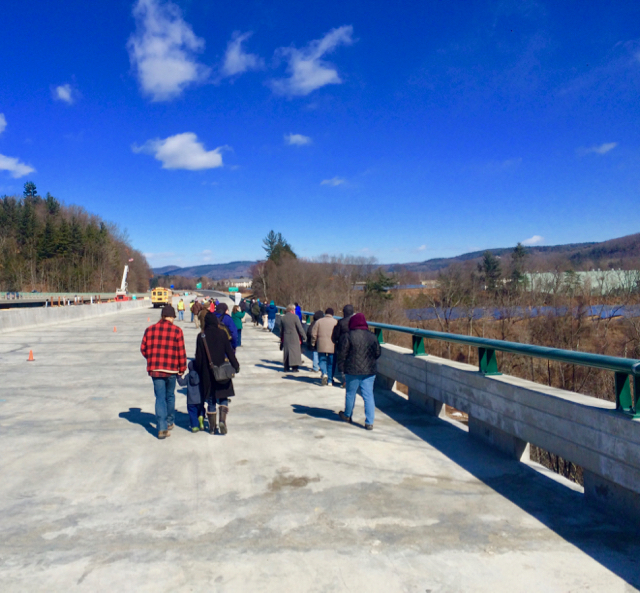 Walk across the I-91 Brattleboro Bridge, March 2017